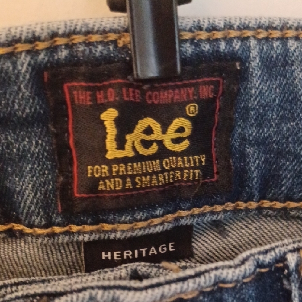 Lee Heritage Blue Straight Leg Jeans Versatile Denim